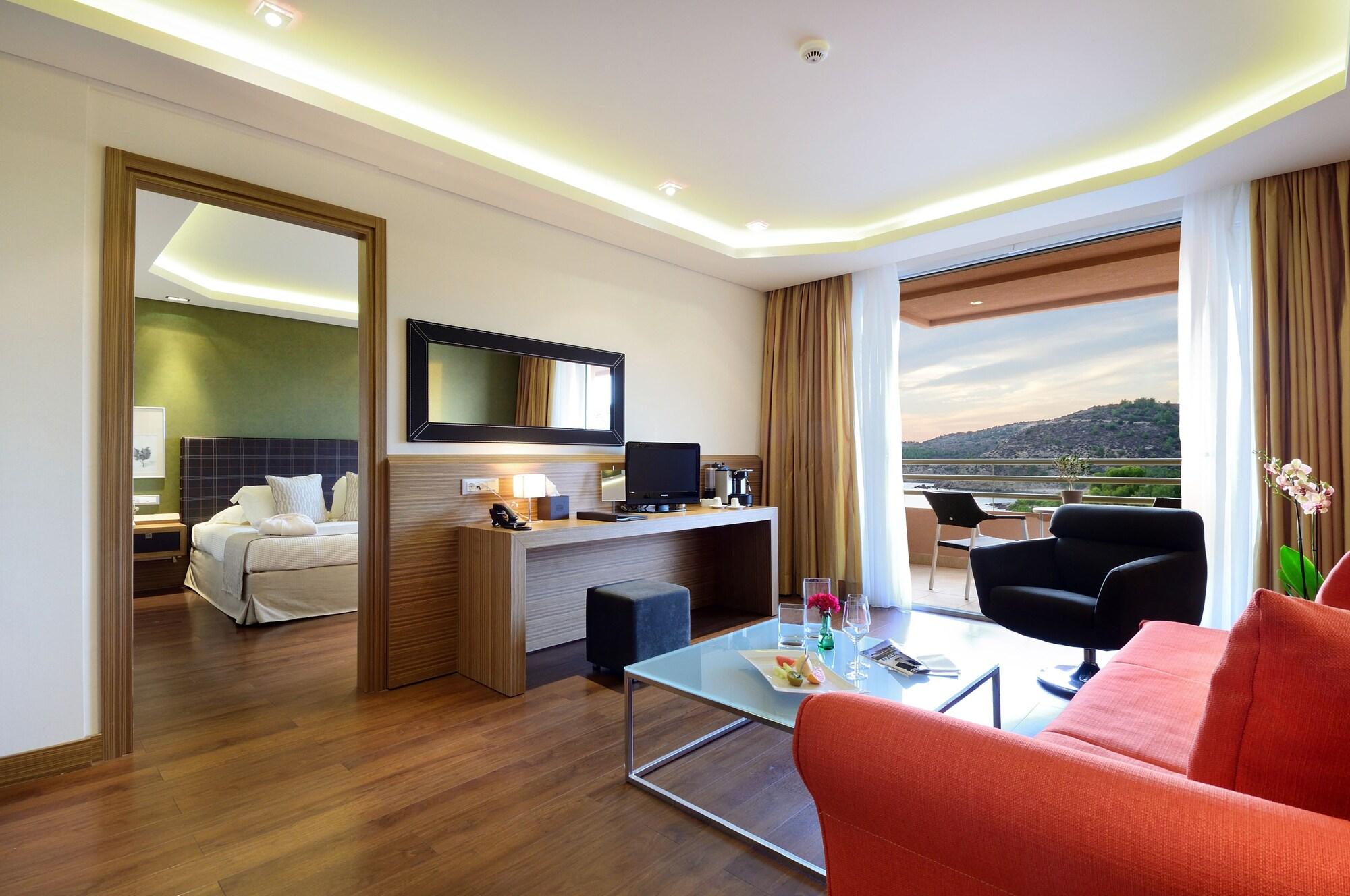 Royal Paradise & Resort 5*